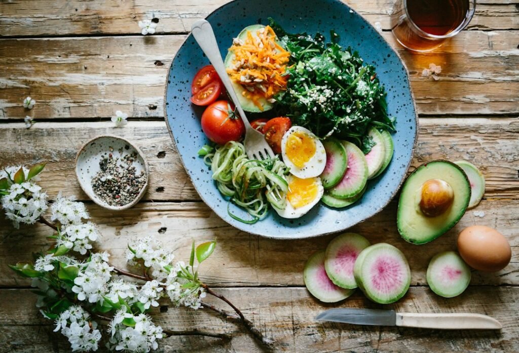 High-fiber foods that may support relief from GLP-1 constipation