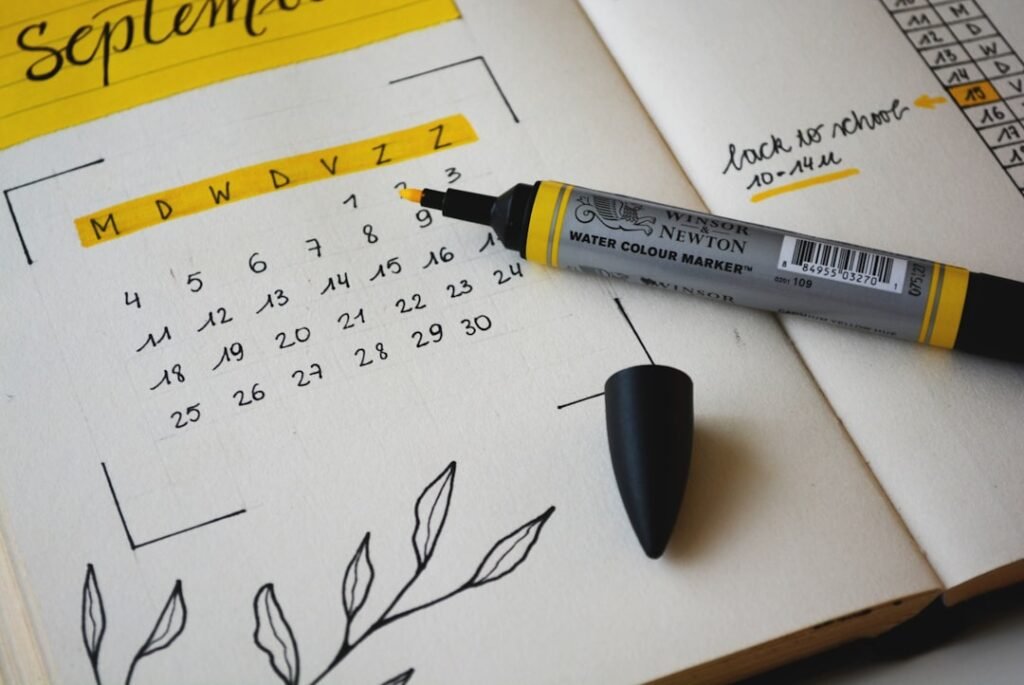 Weekly calendar illustrating how long semaglutide stays in the system